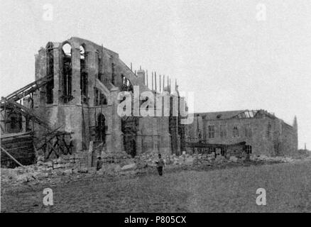 Anglais : église de la Très Sainte Vierge Marie Immaculée Conception en construction. Bakou. 1911 91 Eglise de la Bienheureuse Vierge Marie Immaculée Conception en construction Banque D'Images