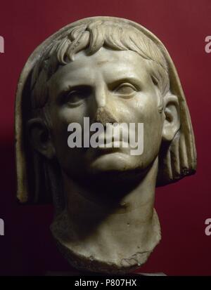 Auguste (63BC-14AD). Premier Empereur Romain. Dyansty Julio-claudiens. Août voilée. Merida, Espagne. Musée national d'Art Romain à Mérida, Espagne. Banque D'Images