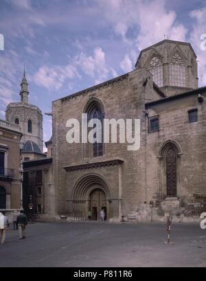 PORTADA DE PALACIO CIMBORRIO Y EL MIGUELET. Emplacement : CATEDRAL-extérieur, VALENCE, ESPAGNE. Banque D'Images
