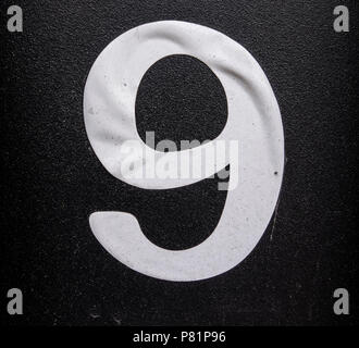 Texte écrit en état de détresse typographie trouvés numéro 9 neuf Banque D'Images