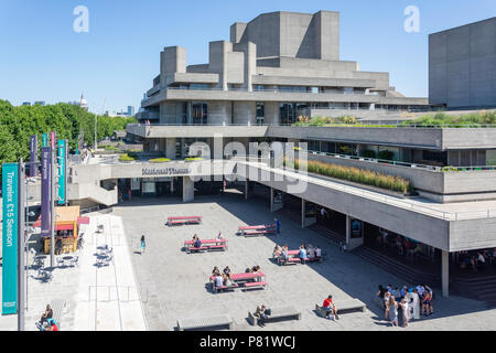 Théâtre National, Southbank Centre, South Bank, London Borough of Lambeth, Greater London, Angleterre, Royaume-Uni Banque D'Images