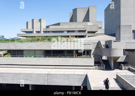 Théâtre National, Southbank Centre, South Bank, London Borough of Lambeth, Greater London, Angleterre, Royaume-Uni Banque D'Images