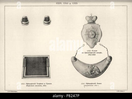 : , 1812. , 1817-1828. , 1820 . Avant 1841 210 1329, 1341, 1365 des illustrations de livres de description historique des vêtements et d'armes des troupes russes Banque D'Images