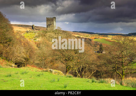 Château de Dolwyddelan dans le parc national de Snowdonia au Pays de Galles. Banque D'Images