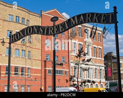 Londres, Royaume-Uni - 08 juillet 2018 : Hoxton Street Market à Londres Banque D'Images