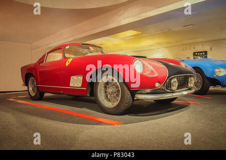 MARANELLO, ITALIE - 21 juillet 2017 : 1956 Ferrari 250 GT Berlinetta 'TdF' dans le Musée Ferrari. Banque D'Images