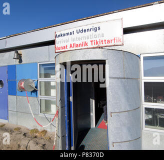 Hall des arrivées à Kulusuk Kulusuk, l'aéroport international, l'Est du Groenland Banque D'Images