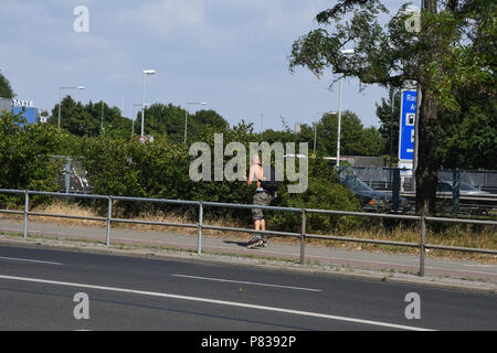 BERLIN/Allemagne 08.juillet 2018  . Les touristes et localgerman vivez l'été à Berlin Allemagne dans différents cours. (Photo.Francis Joseph Doyen / Deanpictures. Crédit : François-Joseph Doyen / Deanpictures/Alamy Live News Banque D'Images