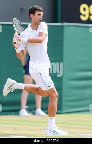 Londres, Royaume-Uni. 5 juillet, 2018. Novak Djokovic (SRB) Tennis : Novak Djokovic de Serbie masculin au cours de la deuxième tour du tournoi de tennis sur gazon de Wimbledon contre Horacio Zeballos de l'Argentine à l'All England Lawn Tennis et croquet Club à Londres, Angleterre . Credit : AFLO/Alamy Live News Banque D'Images