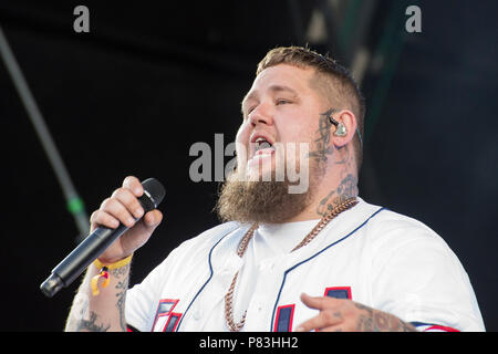 Turku, Finlande. 8e juillet 2018. British Blues et Soul singer Rag'n'Bone Man performing à Ruisrock Festival plein air. Banque D'Images