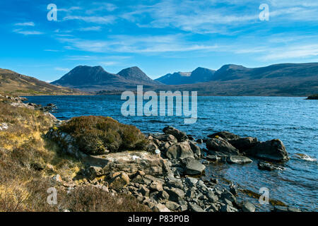 Sgòrr Tuath, Beinn un Eoin et le Ben More gamme Coigach Loch plus mauvais a' Ghaill, Coigach, Sutherland, région des Highlands, Ecosse, Royaume-Uni Banque D'Images