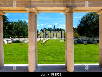 Le cimetière de guerre de bois du Polygone près d'Ypres en Belgique contient 108 sépultures dont 19 soldats inconnus qui sont morts dans la Première Guerre mondiale Banque D'Images