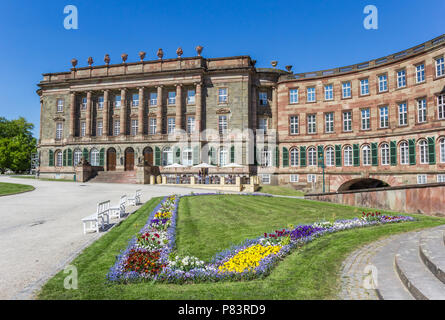 Château et jardin dans le le parc Bergpark de Kassel, Allemagne Banque D'Images