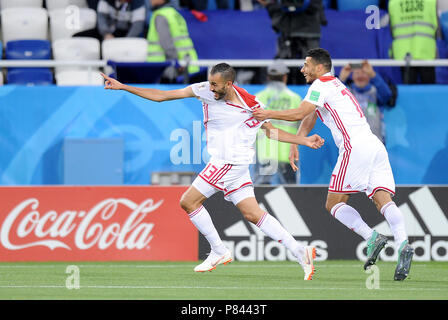 KALININGRAD, Russie - le 25 juin : Khalid Boutaib du Maroc célèbre marquant le but avec coéquipiers pendant la Coupe du Monde FIFA 2018 Russie Groupe B match entre l'Espagne et le Maroc au stade de Kaliningrad le 25 juin 2018 à Kaliningrad, Russie. (Photo de Norbert/Barczyk PressFocus/MO Media) Banque D'Images