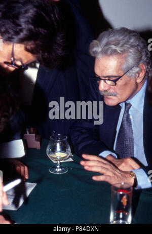 Omar Sharif, ägyptischer und internationaler Acteurs et actrices, ca. Fin des années 1980 er Jahre. Omar Sharif, acteur égyptien et international, ca. fin des années 80. Banque D'Images