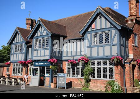 Le Mayflower pub Lymington Hampshire UK 2018 Banque D'Images