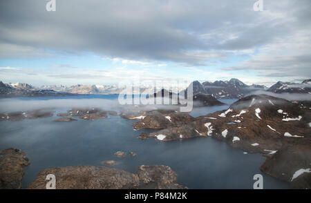 Arial vues des fjords du Groenland de vol pour Kulusuk Kulusuk, l'Est du Groenland Banque D'Images