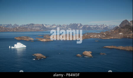 Arial vues des fjords du Groenland de vol pour Kulusuk Kulusuk, l'Est du Groenland Banque D'Images