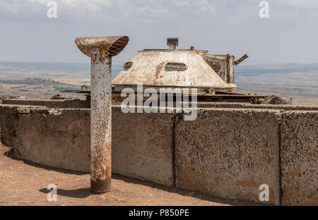 Bunker militaire sur le mont Bental israéliennes sur la frontière syrienne Banque D'Images