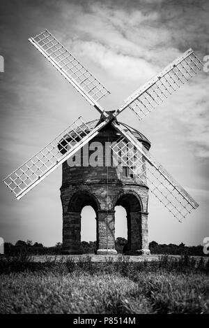 Moulin à Vent de Chesterton sur un jour étés dans le Warwickshire, Royaume-Uni Banque D'Images