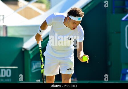 Marco Cecchinato (ITA) de jouer dans la demi-finale de la Nature Valley International, 30 juin 2018 Eastbourne Banque D'Images