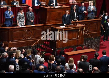 Versailles, France. 09 juillet 2018. Le président français, Emmanuel Macron prononce un discours devant le Congrès national, qui comprend à la fois des représentants de l'Assemblée nationale et du Sénat. Le président francais Emmanuel Macron s'adresse au Congrès. *** FRANCE / PAS DE VENTES DE MÉDIAS FRANÇAIS *** Crédit : Idealink Photography/Alamy Live News Banque D'Images