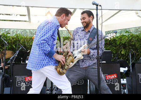 Newport Beach, Californie, USA. 8 juillet, 2018. Eric Marienthal effectuant au 20e Congrès Eric Marienthal et amis de grands espoirs Concert-bénéfice qui a eu lieu à l'hôtel Hyatt Regency de Newport Beach, en Californie, le 8 juillet 2018. Credit : Sheri Determan Banque D'Images