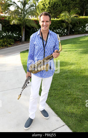 Newport Beach, Californie, USA. 8 juillet, 2018. Eric Marienthal participant à la 20e Conférence annuelle de Eric Marienthal et amis de grands espoirs Concert-bénéfice qui a eu lieu à l'hôtel Hyatt Regency de Newport Beach, en Californie, le 8 juillet 2018. Credit : Sheri Determan Banque D'Images