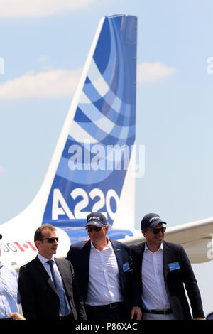 Toulouse ( France) Juillet 10th, 2015 ; Présentation du nouvel Airbus A220-300 vole pour la première fois au centre de livraison d'Airbus à Toulouse . Plan sont issu de C series CS300 de Bombardier Credit : Sebastien Lapeyrere/Alamy Live News. Banque D'Images