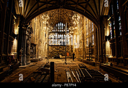 La cathédrale de Gloucester, un incroyable espace d'ampleur et de splendeur architecturale et l'AWE inspirant majesté Banque D'Images