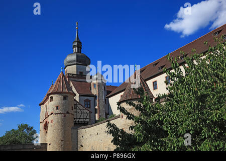 Scherenbergtor Kiliansturm gate et de la tour, la forteresse Marienberg, Würzburg, Wuerzburg, Basse-franconie , Bavière, Allemagne Banque D'Images