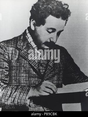 Albert Einstein (1879-1955), físico - nacionalizado releyendo estadounidense alemán, la teoría de la relatividad. Premio Prix Nobel de physique en 1921. Banque D'Images