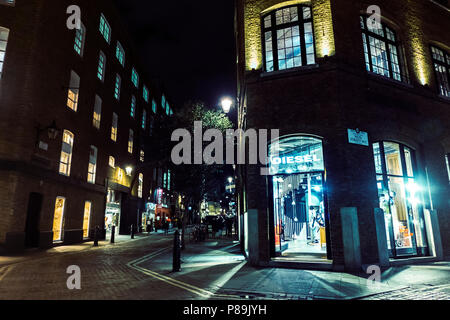 Londres, Royaume-Uni - 15 mars 2018 : l'extérieur du magasin Diesel à Covent Garden. Le diesel est un détaillant de vêtements à l'échelle mondiale. LONDON, UK Banque D'Images