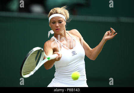 Camila Giorgi en action le huitième jour des championnats de Wimbledon au All England Lawn tennis and Croquet Club, Wimbledon. Banque D'Images