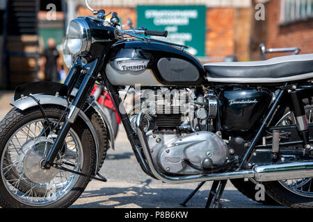 1966 moto Triumph Thunderbird. Moto classique britannique Banque D'Images