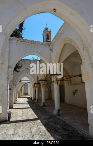 L'Église arménienne restauré et un monastère dans le nord de Nicosie (Lefkosa), République turque de Chypre du Nord Banque D'Images