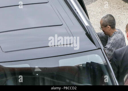Berlin, Allemagne. 10 juillet, 2018. Liu Xia, veuve du Prix Nobel de la paix, Liu Xiaobo, a atterri à l'aéroport Tegel de Berlin et est ramassé en voiture directement de l'avion. Credit : Jörg Carstensen/dpa/Alamy Live News Banque D'Images