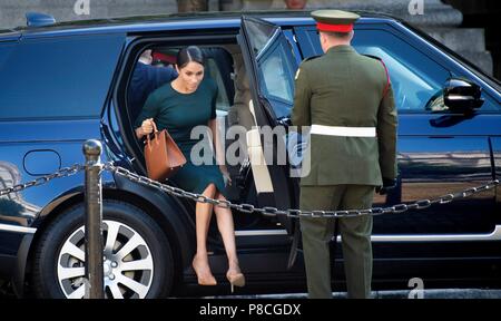 Dublin, Irlande. 10 juillet, 2018. Megan, duchesse de Sussex, arrive à Dublin, au 1er d'une visite de 2 jours à Dublin Photo : Albert Nieboer/ Pays-Bas OUT/Point de vue OUT | Crédit : dpa/Alamy Live News Banque D'Images