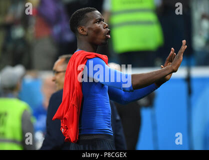 Saint-pétersbourg, Russie. 10 juillet 2018. Saint-pétersbourg, Russie. 10 juillet, 2018. Paul Pogba La France célèbre après le coup de sifflet final GES/football/Coupe du Monde 2018 Russie : Demi-finales : France - Belgique, 10.07.2018/GES/soccer/football Worldcup 2018 Russie : demi-finale : la France contre la Belgique, Saint-Pétersbourg, 10 juillet, 2018 | dans le monde entier : dpa Crédit/Alamy Live News Crédit : afp photo alliance/Alamy Live News Banque D'Images