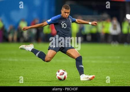 10 juillet 2018, St.. Kylian Mbappe de France à Saint Petersbourg stade lors de la demi-finale entre la France et la Belgique au cours de la Coupe du Monde 2018. Ulrik Pedersen/CSM/Alamy Live News Banque D'Images