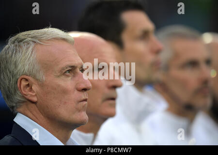 L'entraîneur-chef de la France Didier Deschamps (FRA) avant la Coupe du Monde de la demi-finale entre la France 1-0 Belgique au stade de Saint-Pétersbourg à Saint-Pétersbourg, en Russie. Le 10 juillet 2018. Credit : EXTRÊME-ORIENT PRESSE/AFLO/Alamy Live News Banque D'Images