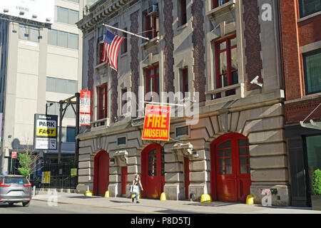 Le New York City Fire Museum at 278 Spring Street à Manhattan est situé dans un ancien caserne qui a été construit en 1904 dans le style Beaux-Arts. Banque D'Images