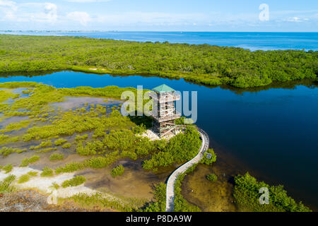 Robinson Préserver Bradenton, une mosaïque de 487 hectares de vasières, marais à mangroves, plages et tour d'observation ainsi que de nombreux sentiers de randonnée pédestre et de vélo Banque D'Images