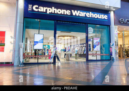 The Carphone Warehouse Store à l'intérieur de Warrington's Golden Square Shopping Centre, Cheshire, England, UK Banque D'Images