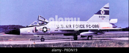 525e Escadron Fighter-Interceptor Convair F-102 Delta Dagger 56-1086. Banque D'Images