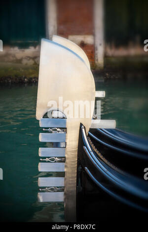 Close-up d'une gondole à Venise, Italie Banque D'Images