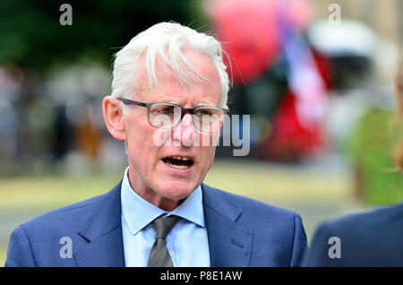 Norman Lamb MP (LibDem : Noth Norfolk) interviewé sur College Green, Westminster, juillet 2018. Libdem porte-parole de la Santé Banque D'Images