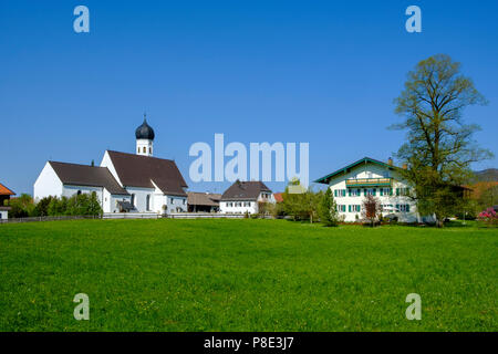 Lac Kochelsee am saint Michel avec vue sur l'Italia et Heimgarten, Haute-Bavière, Bavière, Allemagne Banque D'Images