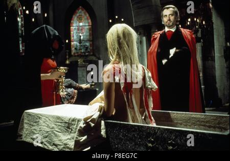 La convoitise pour un vampire (1971) Mike Raven, Yutte Stensgaard, Date : 1971 Banque D'Images