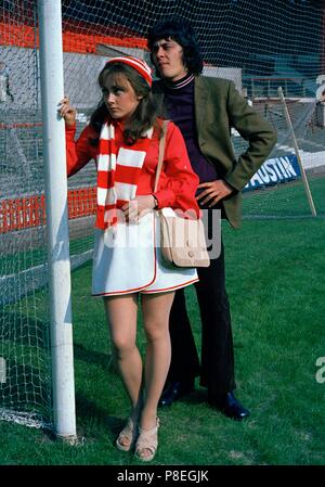 L'Amoureux (1973) Paula Wilcox, Richard Beckinsale, Date : 1973 Banque D'Images